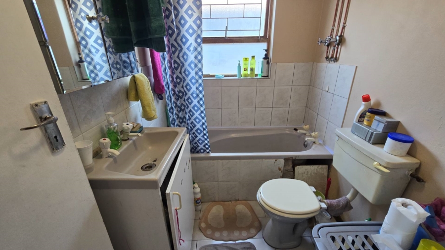 2 Bedroom Property for Sale in Belmont Park Western Cape